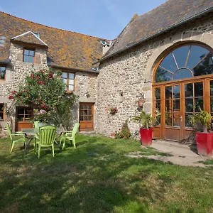 *** Bed & Breakfast D'hotes Du Manoir Du Salmon Francia