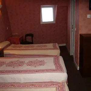 ** Hotel Grand Voltaire Francia