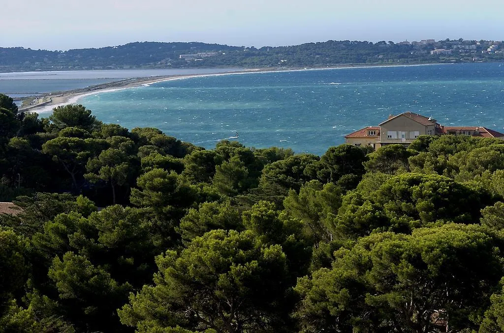 *** Resort Hotel Club La Font Des Horts Hyeres France